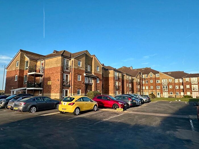 1 Bedroom Property To Rent In Clifton Drive North, Lytham St. Annes, FY8