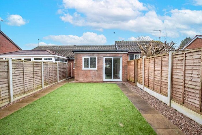 2 Bedroom Bungalow For Sale In Old Hall Close, Stourbridge, West Midlands, DY8