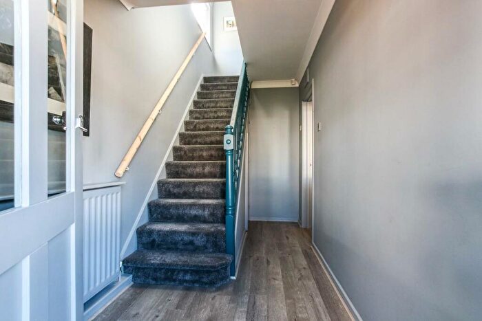 3 Bedroom Semi-Detached House For Sale In Whitecroft Road, West Moor, NE12