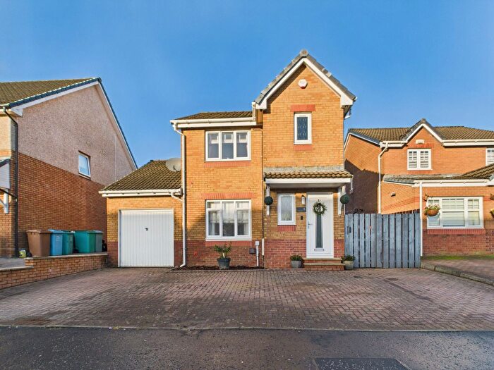 3 Bedroom Detached House For Sale In Drummore Avenue, Coatbridge, ML5