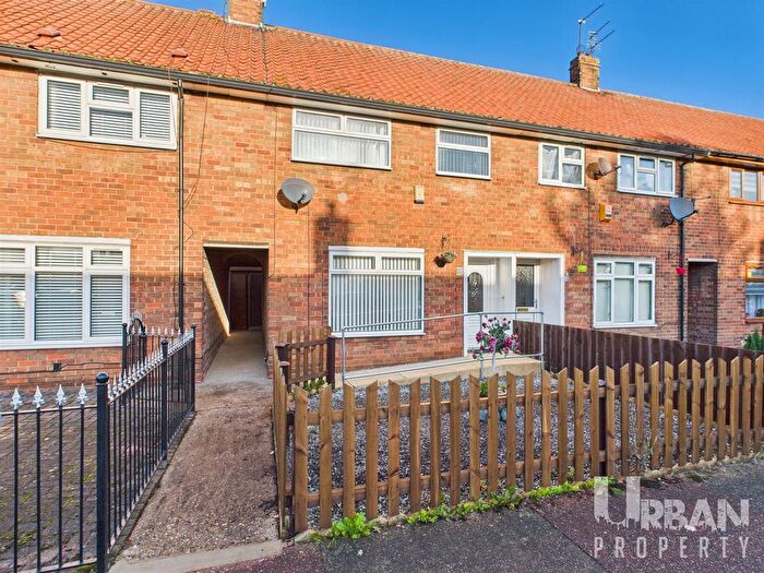 3 Bedroom Property For Sale In Bradford Avenue, Hull, HU9