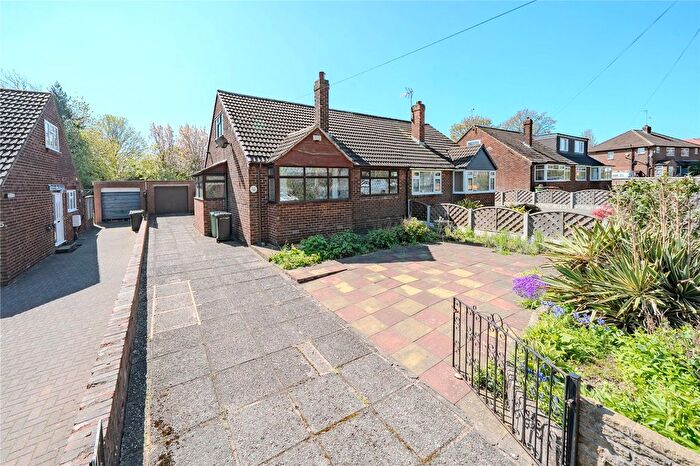 2 Bedroom Bungalow For Sale In Springbank Road, Farsley, Pudsey, West Yorkshire, LS28