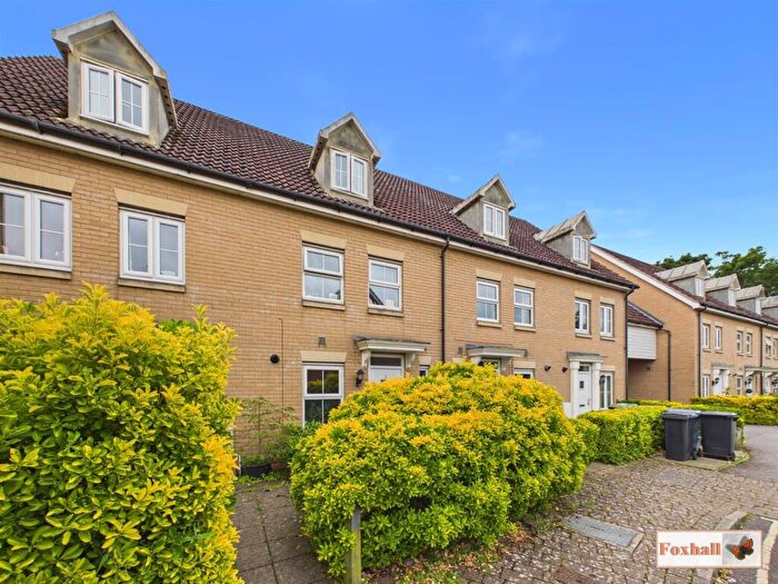 3 Bedroom Terraced House For Sale In Mackintosh Close, Ipswich, IP3