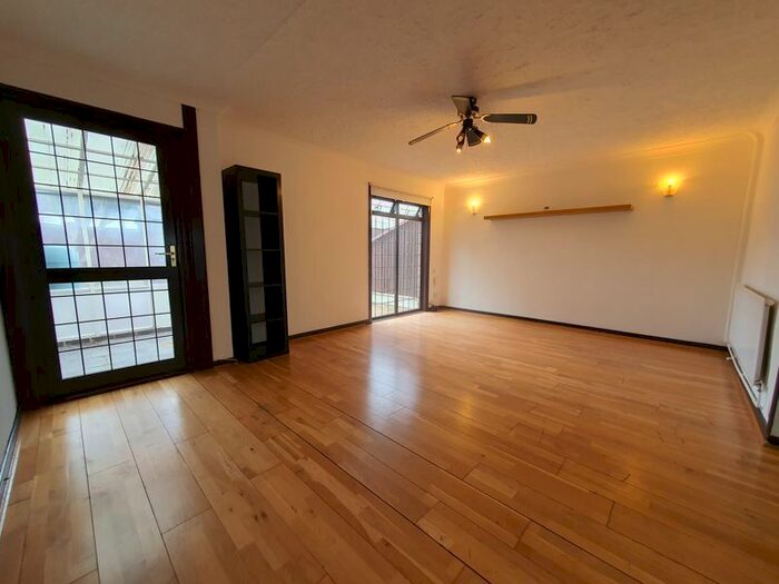 3 Bedroom Terraced House To Rent In Moretons Place, Moretons, Basildon, SS13