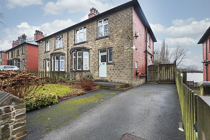 4 Bedroom Semi Detached House For Sale In Lawrence Road, Marsh, Huddersfield, HD1