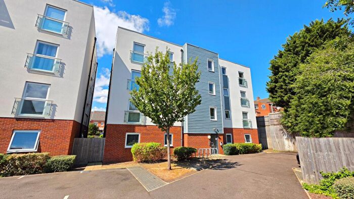 2 Bedroom Flat To Rent In Waterside Road, Wellingborough, NN8