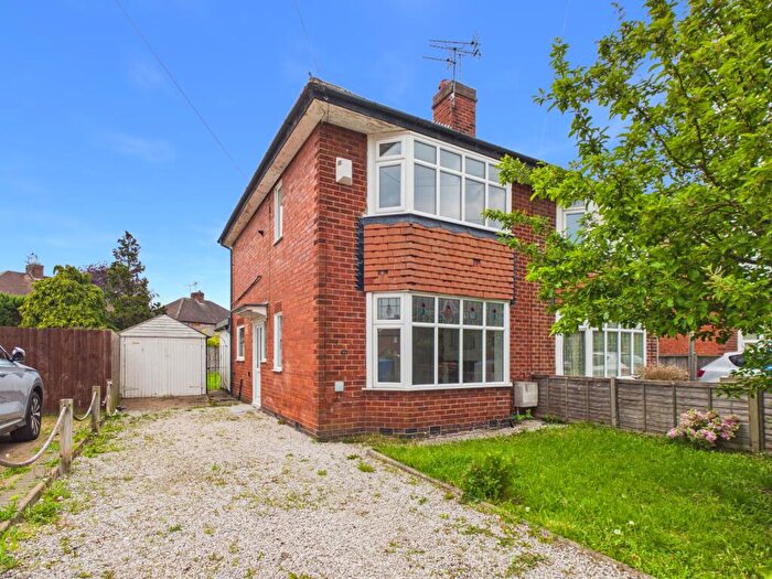3 Bedroom Semi Detached House For Sale In Kendon Avenue, Sunnyhill, DE23
