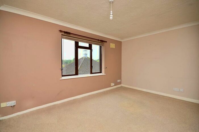 1 Bedroom Flat To Rent In Dairymans Walk, Burpham, Guildford, GU4