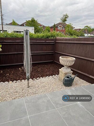 4 Bedroom Semi-Detached House To Rent In Stocton Close, Guildford, GU1
