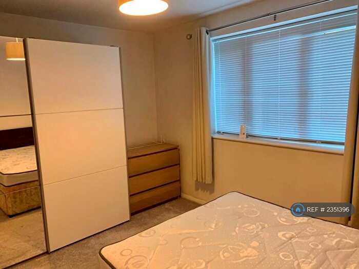 1 Bedroom Flat To Rent In Jack Clow Road, London, E15