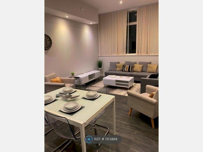 2 Bedroom Flat To Rent In Orleans House, Liverpool, L3