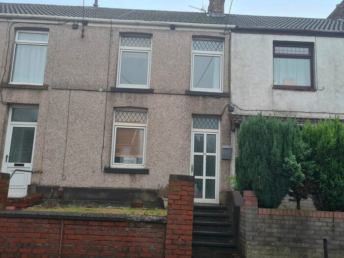 3 Bedroom Terraced House To Rent In Mill Street, Gowerton SA4