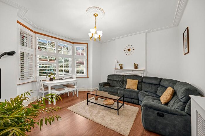 2 Bedroom Terraced House To Rent In Hotham Road, West Putney, SW15