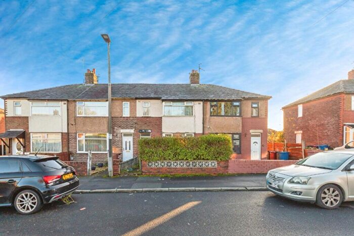 3 Bedroom Terraced House For Sale In Kelsall Avenue, Blackburn, Lancashire, BB1