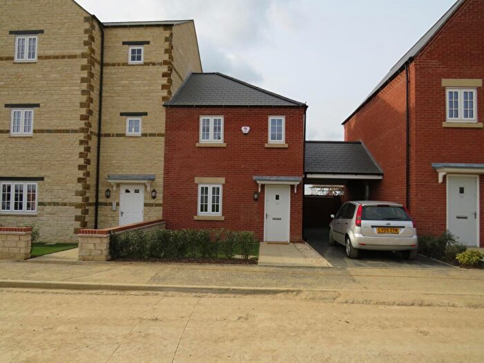 2 Bedroom Semi-Detached House To Rent In Poppyfield Road, Wootton, Northampton, NN4