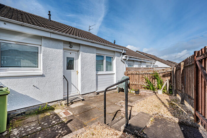 1 Bedroom Bungalow For Sale In Mavis Bank, Bishopbriggs, G64
