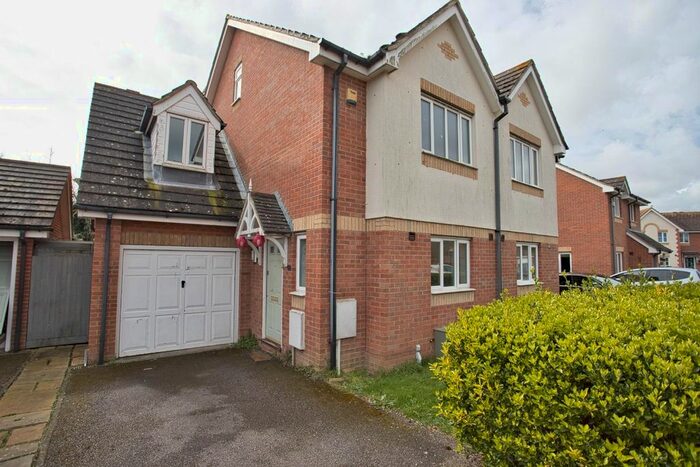 4 Bedroom Property To Rent In Peregrine Close, Hythe, CT21