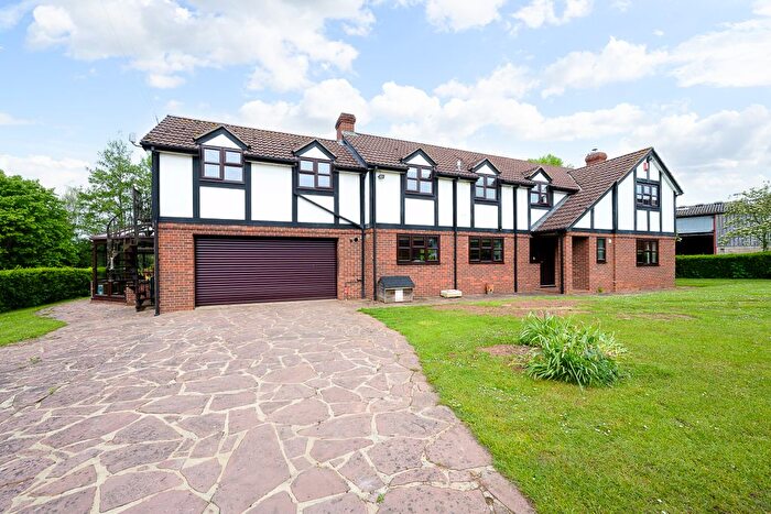 4 Bedroom Detached House For Sale In Ford Lane, Kilcot, Newent, GL18