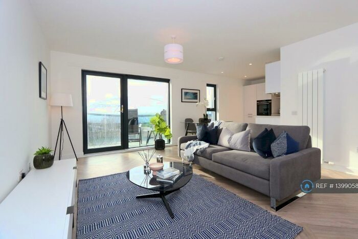 2 Bedroom Flat To Rent In Minerva Way, Glasgow, G3