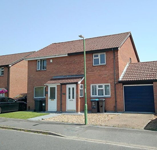 3 Bedroom Semi Detached House For Sale In Tarrant Road, Bournemouth, BH9