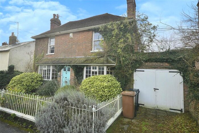 3 Bedroom Detached House For Sale In The Street, East Brabourne, Ashford, Kent TN25