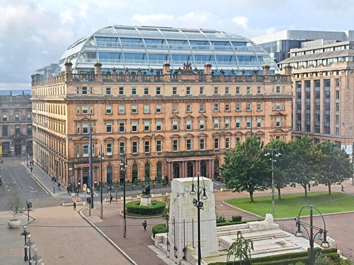 3 Bedroom Flat To Rent In South Frederick Street, Glasgow, G1