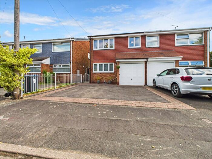 4 Bedroom Semi-Detached House For Sale In Ashdale Drive, Birmingham, West Midlands, B14