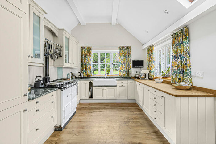 3 Bedroom Detached House For Sale In Queen Street, Dorchester-on-Thames, OX10