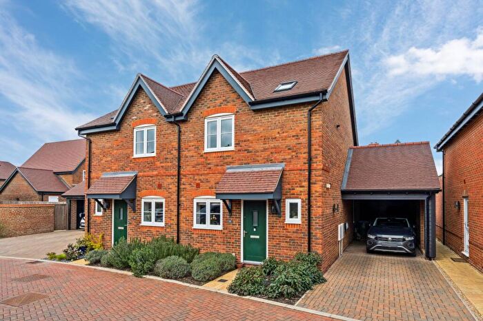 2 Bedroom Semi-Detached House For Sale In Willow Lane, Ickford, HP18