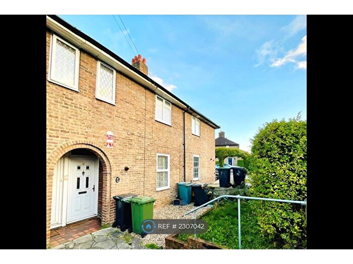 3 Bedroom Terraced House To Rent In Northover, Bromley, BR1