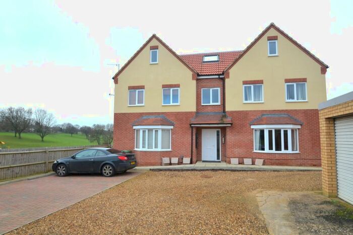 1 Bedroom Flat To Rent In Henshaw Road, Wellingborough, Northamptonshire, NN8