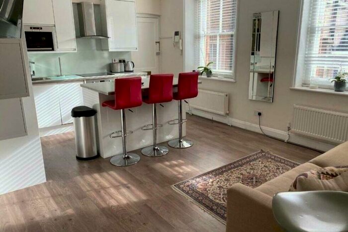 2 Bedroom Flat To Rent In Balcombe Street, Marylebone, NW1