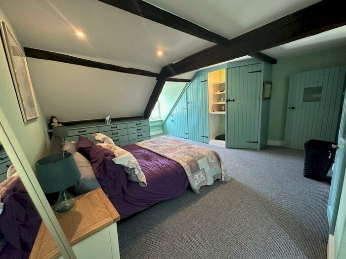 4 Bedroom Town House To Rent In Drybridge Street, Monmouth, NP25