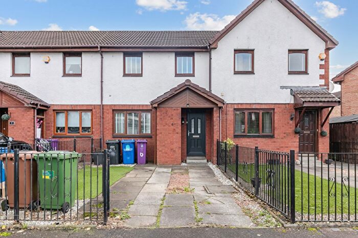 3 Bedroom Terraced House For Sale In Harbury Place, Glasgow, G14