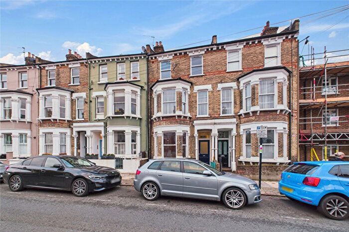 1 Bedroom Flat For Sale In Lavender Sweep, London, SW11