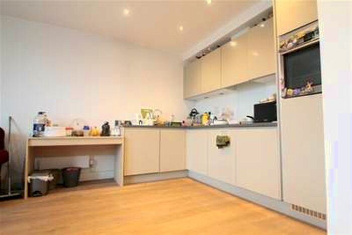 1 Bedroom Flat To Rent In Berwick House, Orpington, BR6