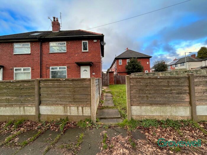 2 Bedroom Semi-Detached House To Rent In Riverbank Walk, Manchester, M20