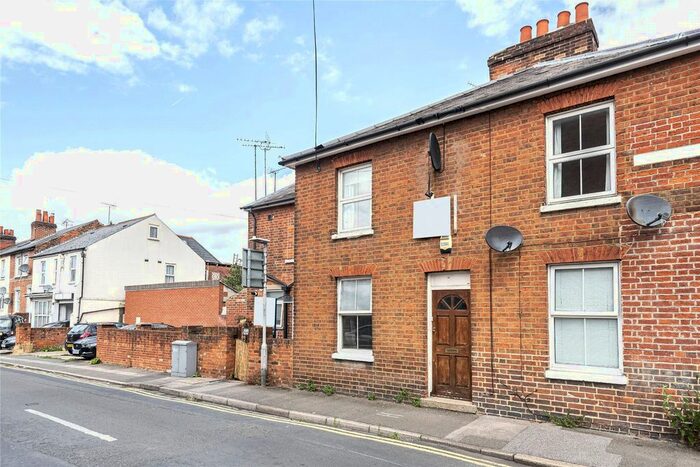 1 Bedroom Flat To Rent In George Street, Reading, Berkshire, RG1