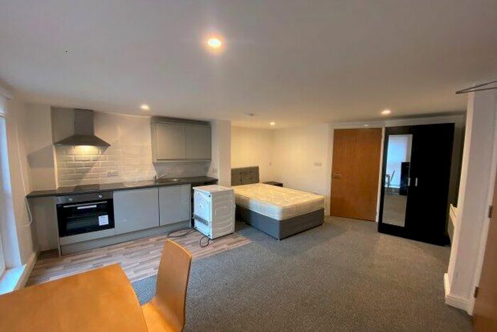 Studio To Rent In Wolstenholme Square, Liverpool L1