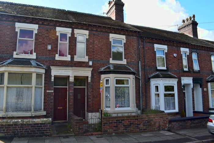 5 Bedroom Terraced House To Rent In Aynsley Road, Stoke On Trent, ST4