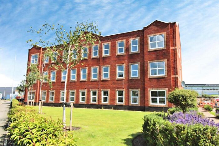 1 Bedroom Apartment For Sale In Harrad House, Woodside Park, Rugby, CV21