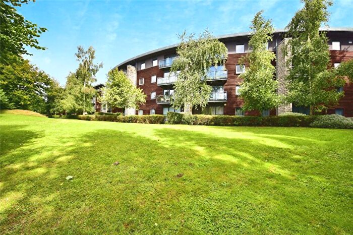 1 Bedroom Flat For Sale In Sandling Lane, Maidstone, Kent, ME14
