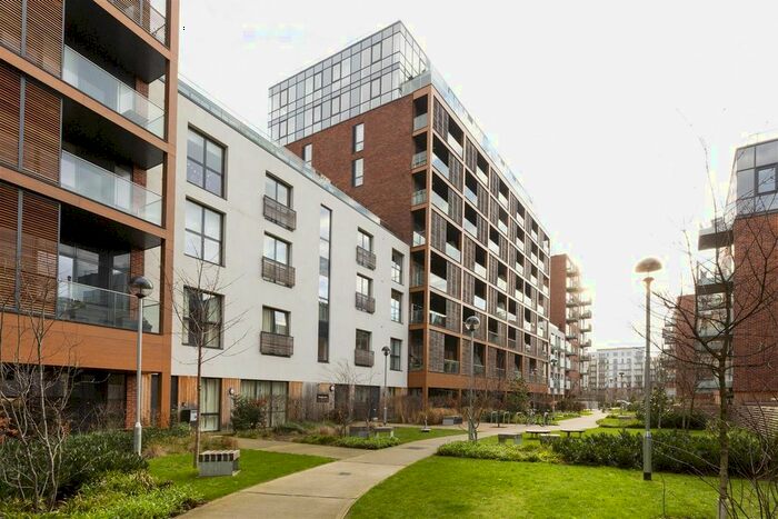 2 Bedroom Flat To Rent In Grenfell Court, Barry Blanford Way, Bow, E3