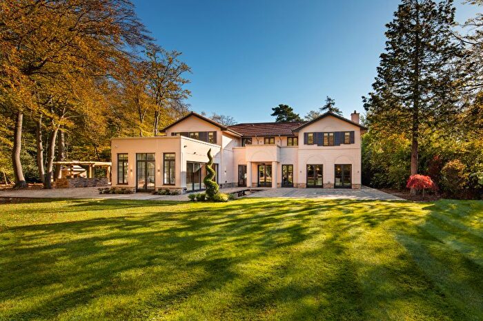 6 Bedroom Detached House To Rent In Buckinghamshire, Stoke Wood, Stoke Poges, Slough, SL2