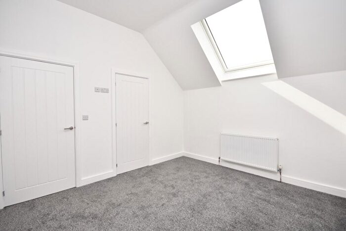 1 Bedroom Terraced House To Rent In Osbourne Gardens, HP19