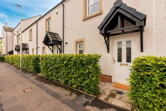 3 Bedroom House To Rent In Bughtlin Market, Edinburgh, Midlothian, EH12