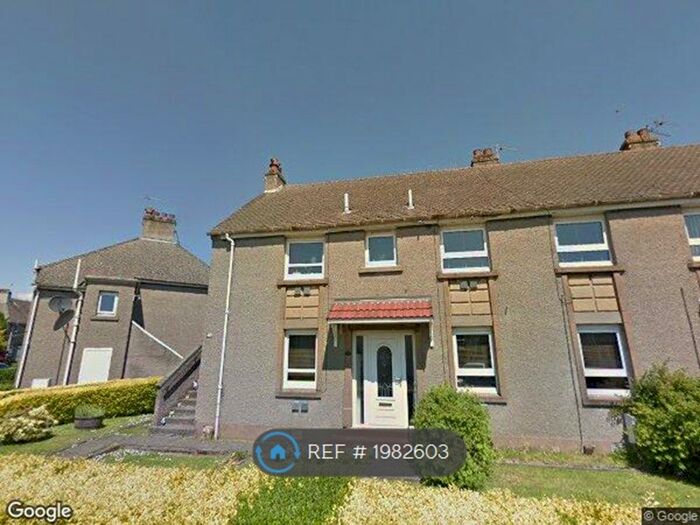3 Bedroom Flat To Rent In Kirklandneuk Road, Renfrew, PA4