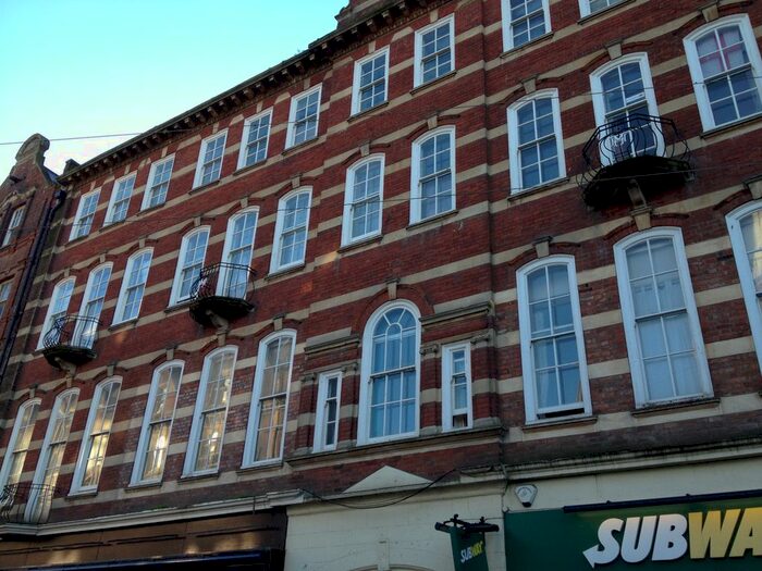 2 Bedroom Flat To Rent In New Street, Dover, CT17