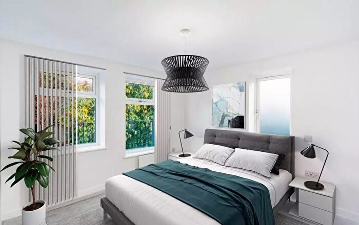 2 Bedroom Flat To Rent In Macklin Street, London, WC2B