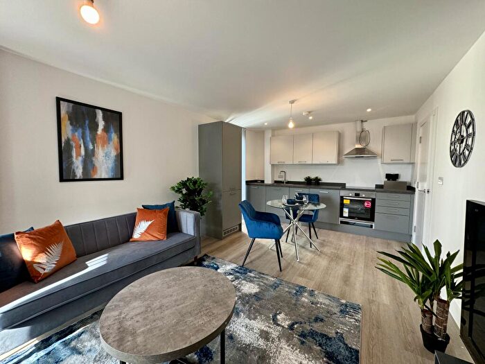 1 Bedroom Flat To Rent In Farnborough Road, Farnborough, GU14